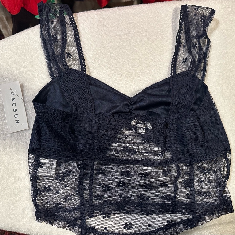 Pacsun - navy lace top